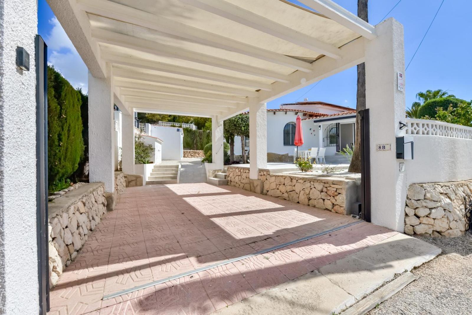 Villas Guzman - Villa Limon カルプ エクステリア 写真